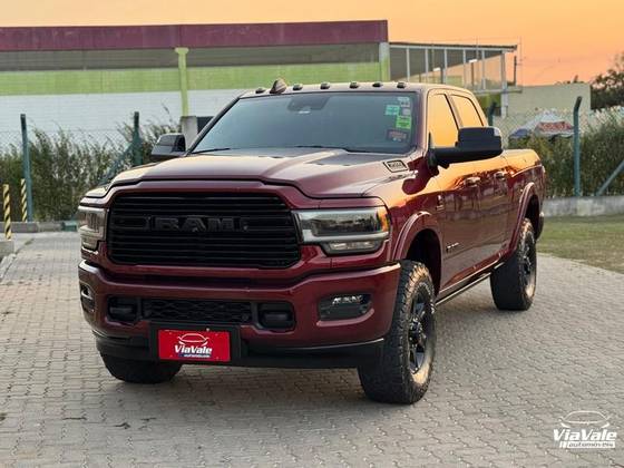 RAM 3500 6.7 I6 TURBO DIESEL LARAMIE CD 4X4 AUTOMÁTICO RAM 3500 6.7 I6 TURBO DIESEL LARAMIE CD 4X4 AUTOMÁTICO
